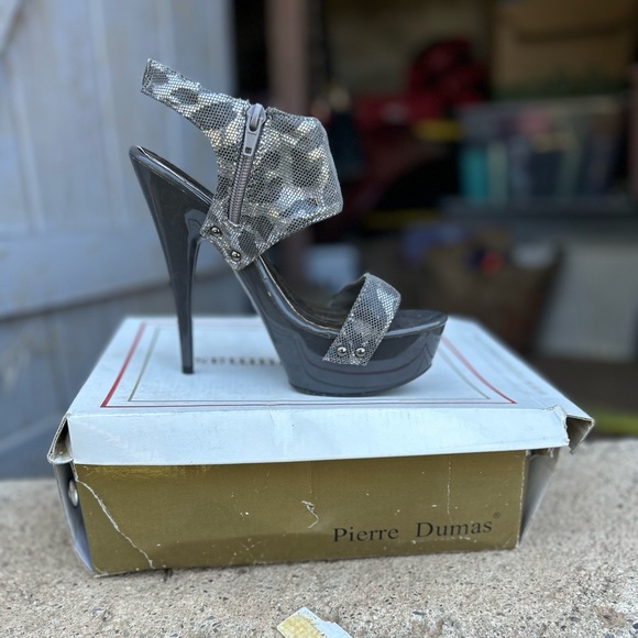 Pierre Dumas snake skin stiletto platform heels brand new in the box size 7 - Picture 2 of 3